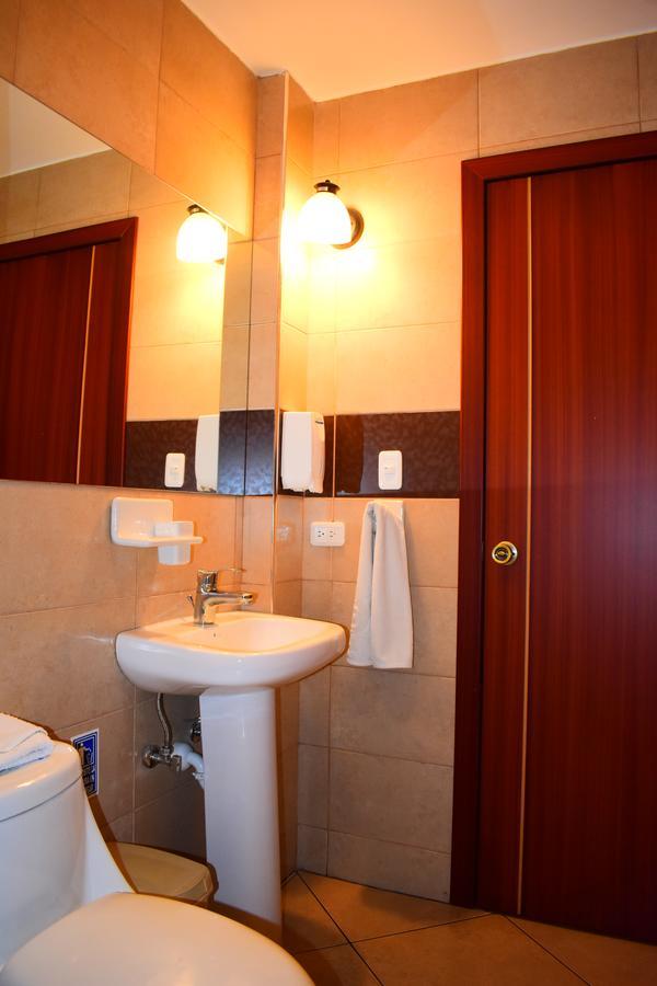 Endamo Hotel Latacunga Zewnętrze zdjęcie